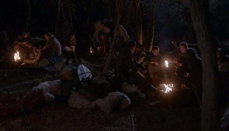 Момент из 6 серии 1 сезона